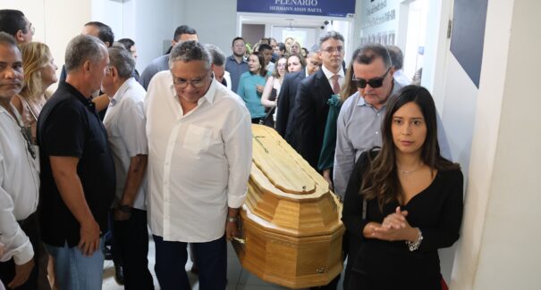 Mário Macieira, símbolo da advocacia e da luta pela cidadania, é sepultado em São Luís