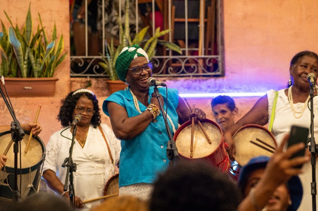Projeto Cia Chão em Movimento estreia com programação diversa no bairro do Sá Viana