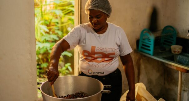 Quebradeiras de coco babaçu do projeto Elas Empreendedoras recebem certificação do Ministério da Agricultura