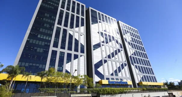 AGU pede à PF investigação sobre fake news contra Banco do Brasil