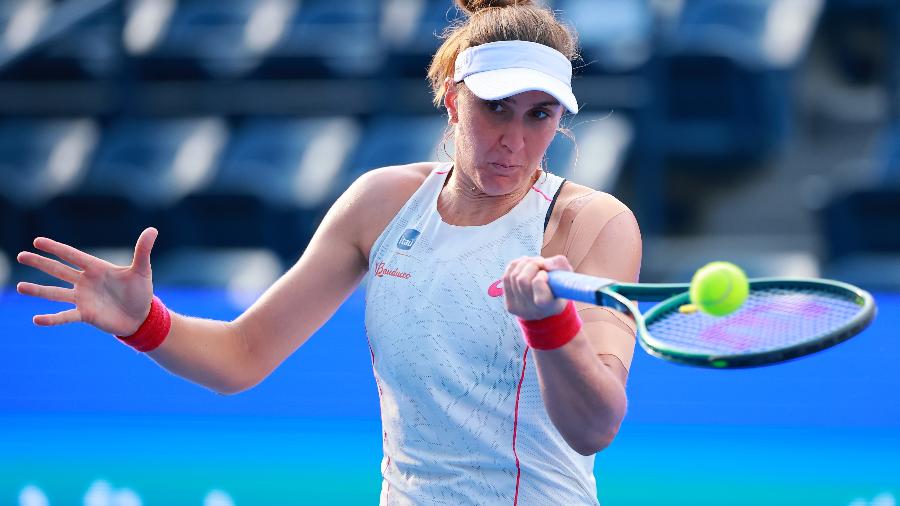 Bia Haddad estreia com vitória no US Open 2025 após jogo equilibrado contra britânica
