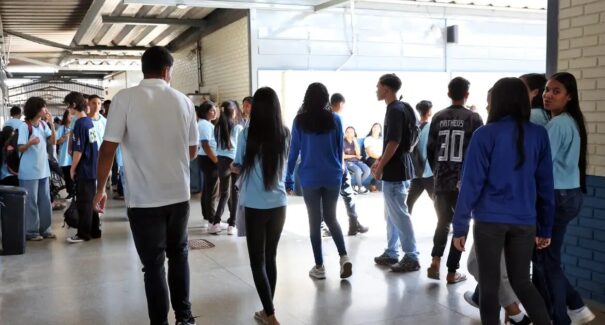 Pé-de-Meia: nascidos em novembro e dezembro recebem 5ª parcela