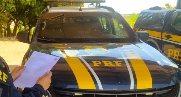 Dois homens são presos pela PRF durante fiscalizações na BR-135
