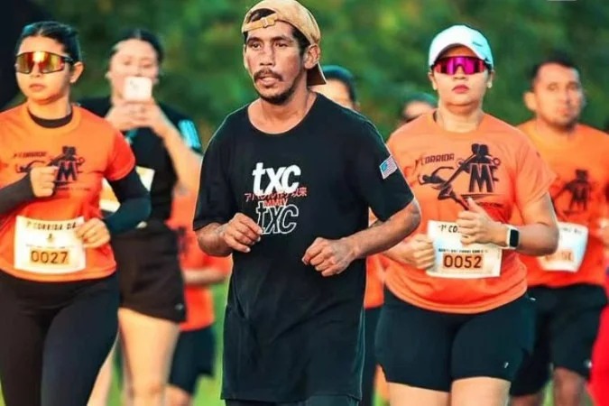 Isaque concluiu corrida de 8 quilômetros de chinelos em município do Pará - (Foto: Reprodução/Instagram)
