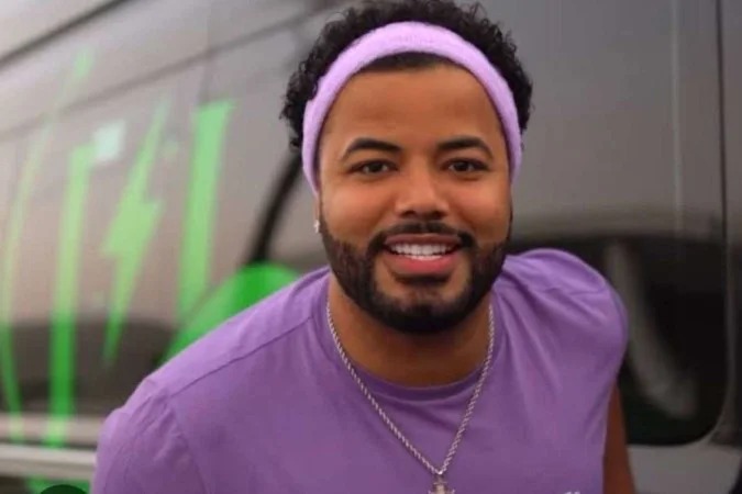 Ele iniciou a carreira digital em 2018, publicando vídeos de dança ao som do brega funk (Foto: Reprodução/Instagram)