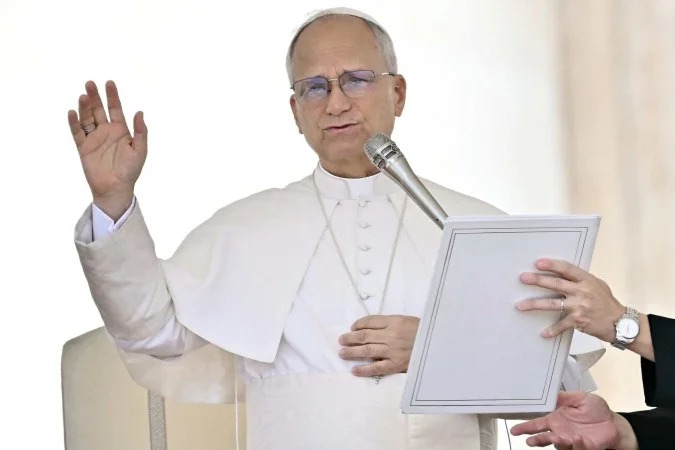 Papa Leão XIV convoca fiéis ao jejum e à oração pela paz na Ucrânia