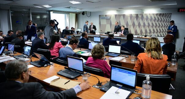 Novo código eleitoral é aprovado com 900 artigos