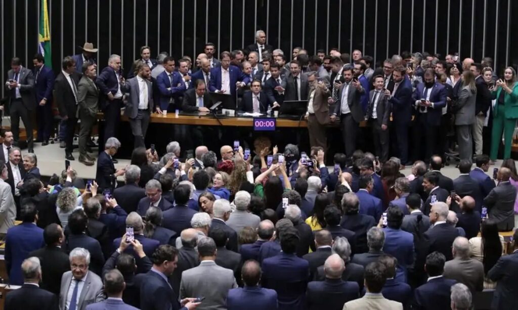 Ocupação das mesas diretoras (Foto: Bruno Spada/Câmara dos Deputados)
