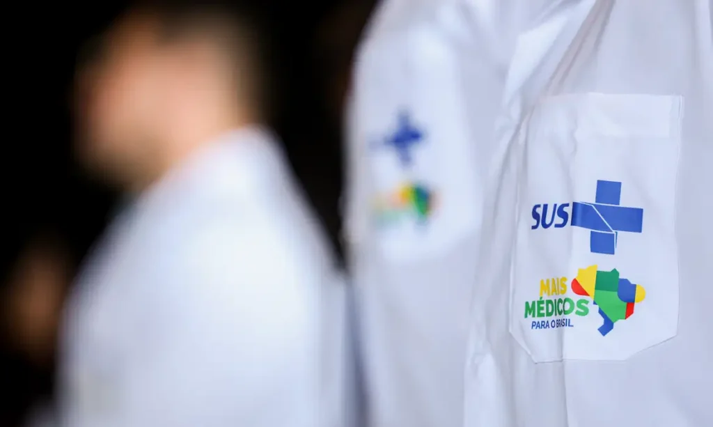 EUA revogam vistos e reacendem polêmica sobre participação de médicos cubanos no Mais Médicos