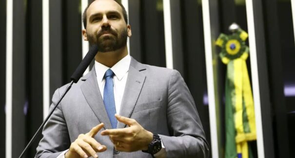 TCU pede que Câmara apure viagem de Eduardo Bolsonaro aos EUA