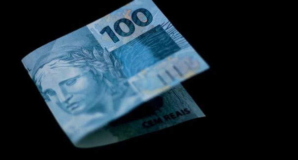 O Que Dá Para Comprar Com 100 Reais? Descubra Como Aproveitar Seu Dinheiro ao Máximo