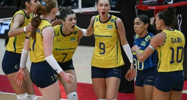 Brasil vence Japão no tie-break e garante o 3º lugar no Mundial de Vôlei Feminino