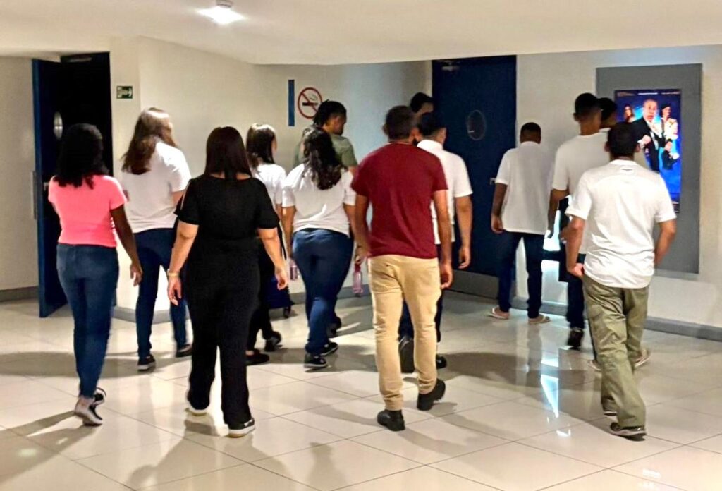 Sessão de cinema escolhida pelos jovens (Foto: Divulgação)