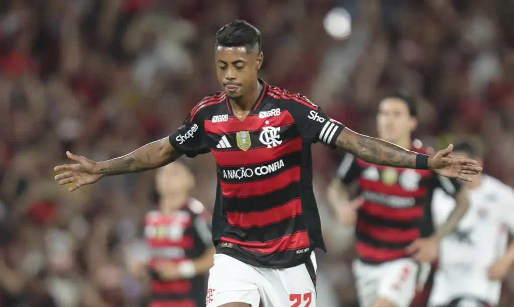 STJD pune Bruno Henrique por participação em esquema de manipulação