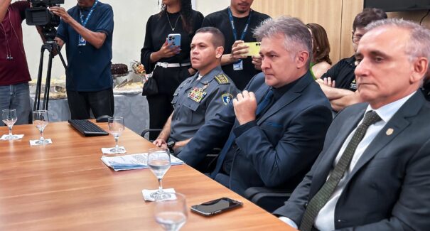 SSP e Judiciário firmam acordo para acabar com o acúmulo de veículos nos pátios das delegacias do estado