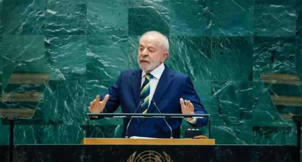 Lula critica sanções dos EUA e defende democracia na abertura da Assembleia-Geral da ONU