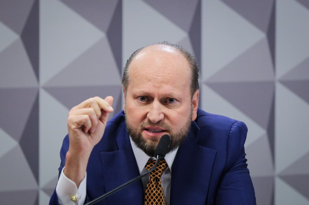 CPMI do INSS aprova quebra de sigilos e prisão preventiva de Nelson Wilians