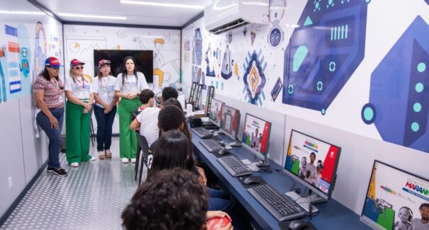 Carretas do programa Qualifica Maranhão estacionam no município de Imperatriz