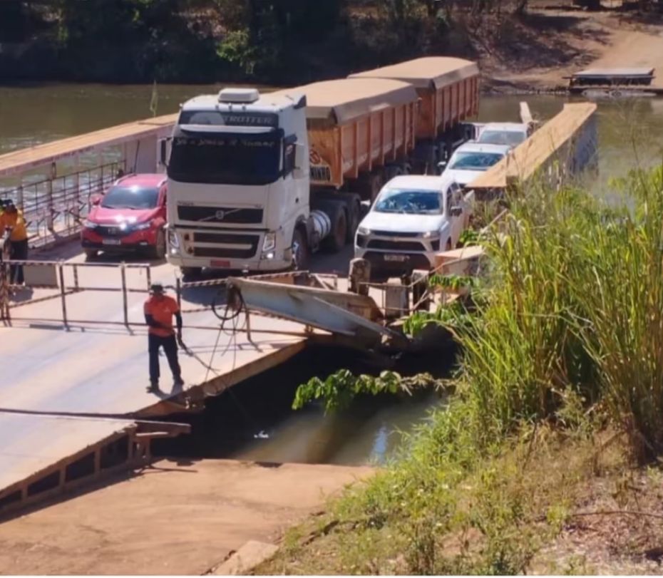 A balsa foi, por muito tempo, fundamental para o escoamento da produção agrícola da região (Foto: Reprodução)