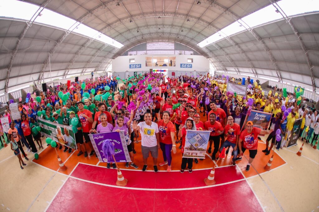 Público 60+ participa de gincana com atividades físicas, recreativas e culturais