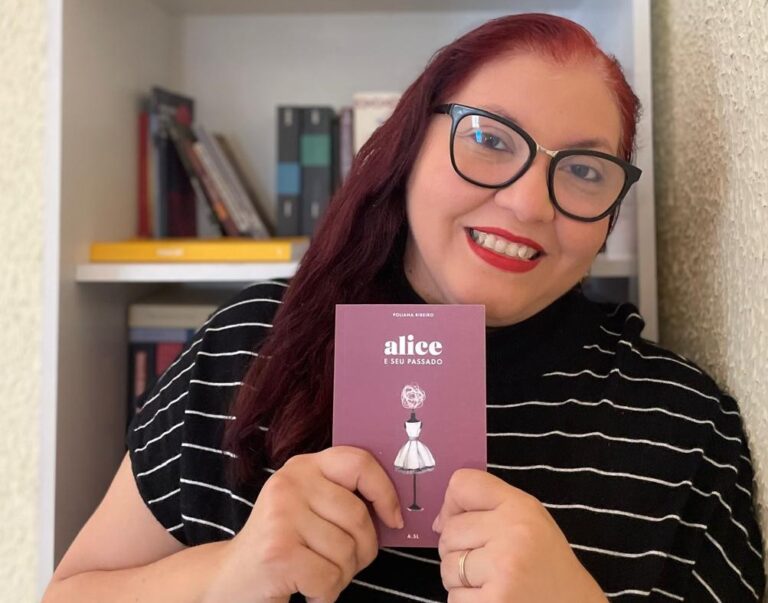 Poliana Ribeiro lança nova edição de livro