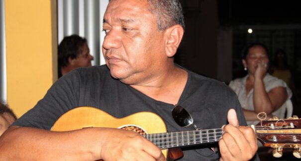 Zeca do Cavaco celebra mestres da música maranhense em show no Centro Histórico de São Luís
