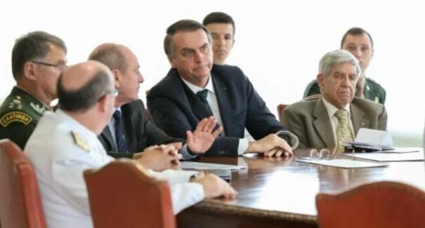 Bolsonaro pode se tornar elegível, segundo nova proposta de anistia