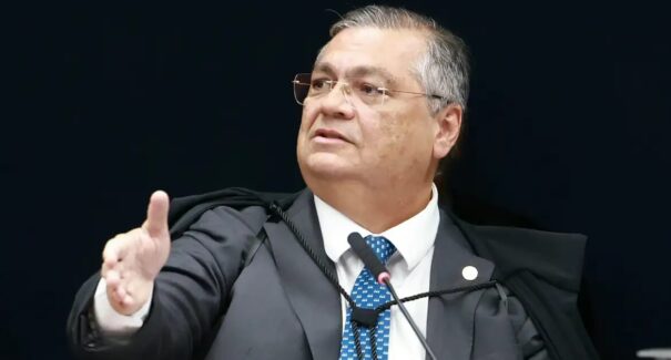 Dino defende decisões individuais no STF e diz que críticas ignoram a legislação