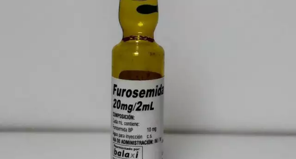 Suspeita de caco de vidro leva Anvisa a recolher remédio para hipertensão
