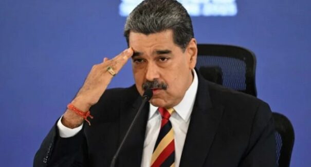 Estados Unidos mantém mísseis apontados para a Venezuela