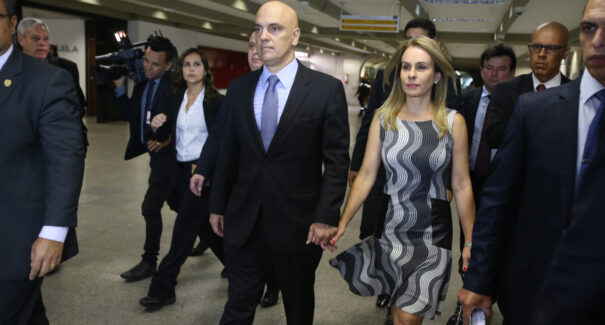 Governo Trump amplia sanções e inclui esposa de Alexandre de Moraes na Lei Magnitsky