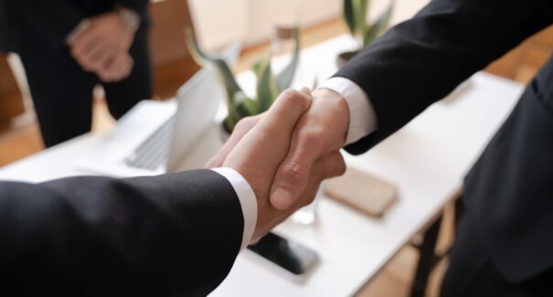 Como Ser um Vendedor de Consórcio: Guia Completo para Iniciar e Se Destacar na Profissão