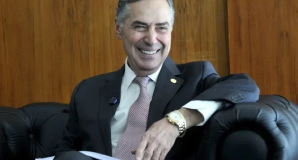 Confira os nomes cotados para a vaga de Barroso no STF