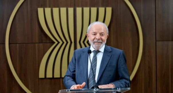 Lula se justifica após fala sobre traficantes: ‘Frase mal colocada’