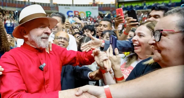 Lula defende união educacional da América Latina para fortalecer independência regional