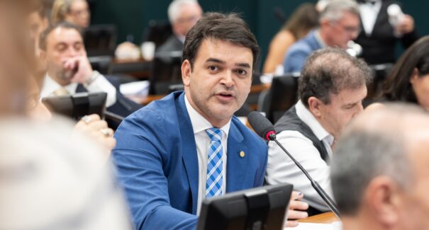 Deputado propõe fim da cobrança de bagagem de mão em voos