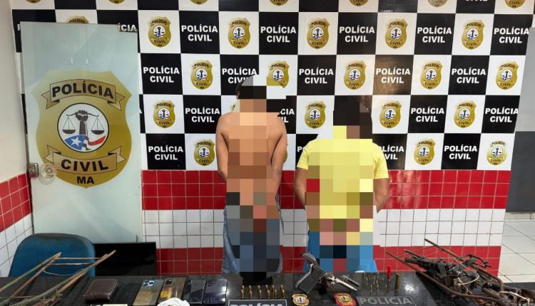 Os policiais apreenderam uma pistola calibre .40, diversas munições, sete armas de fogo de fabricação artesanal, uma espingarda, além de entorpecentes e celulares (Foto: Divulgação/PC-MA)