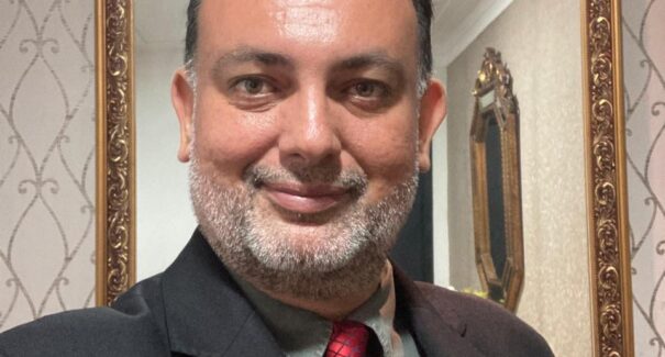 Psicólogo Ruy Cruz lança livro sobre saúde mental na Feira do Livro