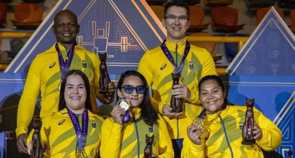 Equipe feminina de Halterofilismo do Brasil conquista ouro e garante melhor campanha histórica em mundiais