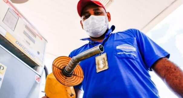 Vereador propõe uso obrigatório de máscaras para frentistas em São Luís