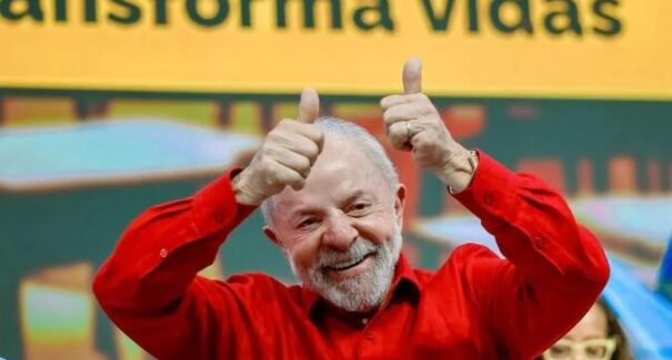 Lula defende restrição ao uso de inteligência artificial nas eleições