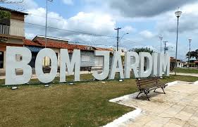 Escolas dignas e o combate à corrupção