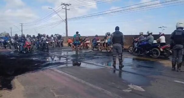 Protesto na Raposa: manifestantes exigem melhor infraestrutura