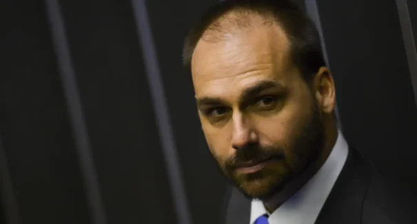 Michelle vs. filhos: Clã Bolsonaro racha após ex-primeira-dama criticar apoio a Ciro Gomes no Ceará