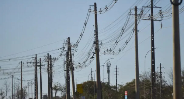 MP contra aumento na conta de energia elétrica; parlamentares votam nesta terça (28)