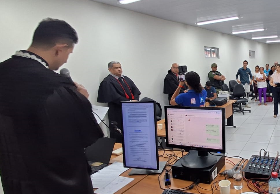 Homem é condenado a 19 anos de prisão por matar a companheira com tiro de espingarda