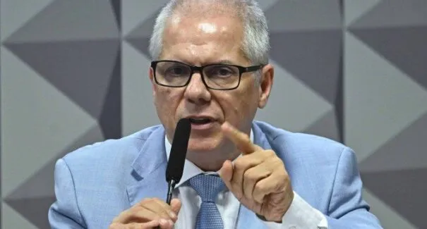 PF prende ex-presidente do INSS em operação que investiga fraudes bilionárias em aposentadorias