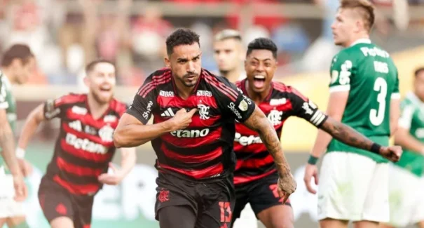 Gol de Danilo garante o título e coloca Flamengo no topo do continente