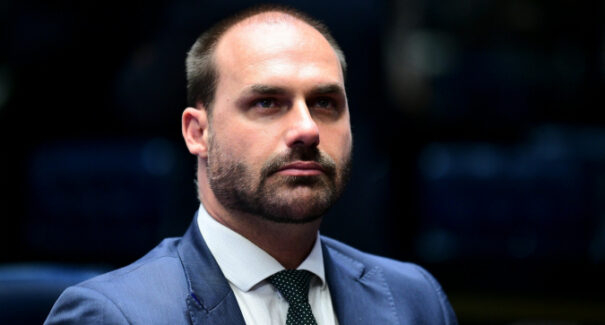 STF confirma, por unanimidade, abertura de ação penal contra Eduardo Bolsonaro por coação em processo do pai