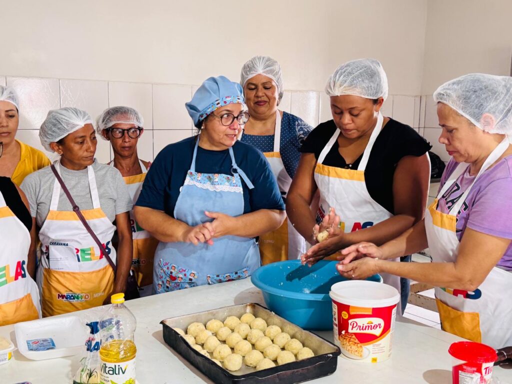 90 mulheres são capacitadas e certificadas em Trizidela do Vale pela Caravana estadual